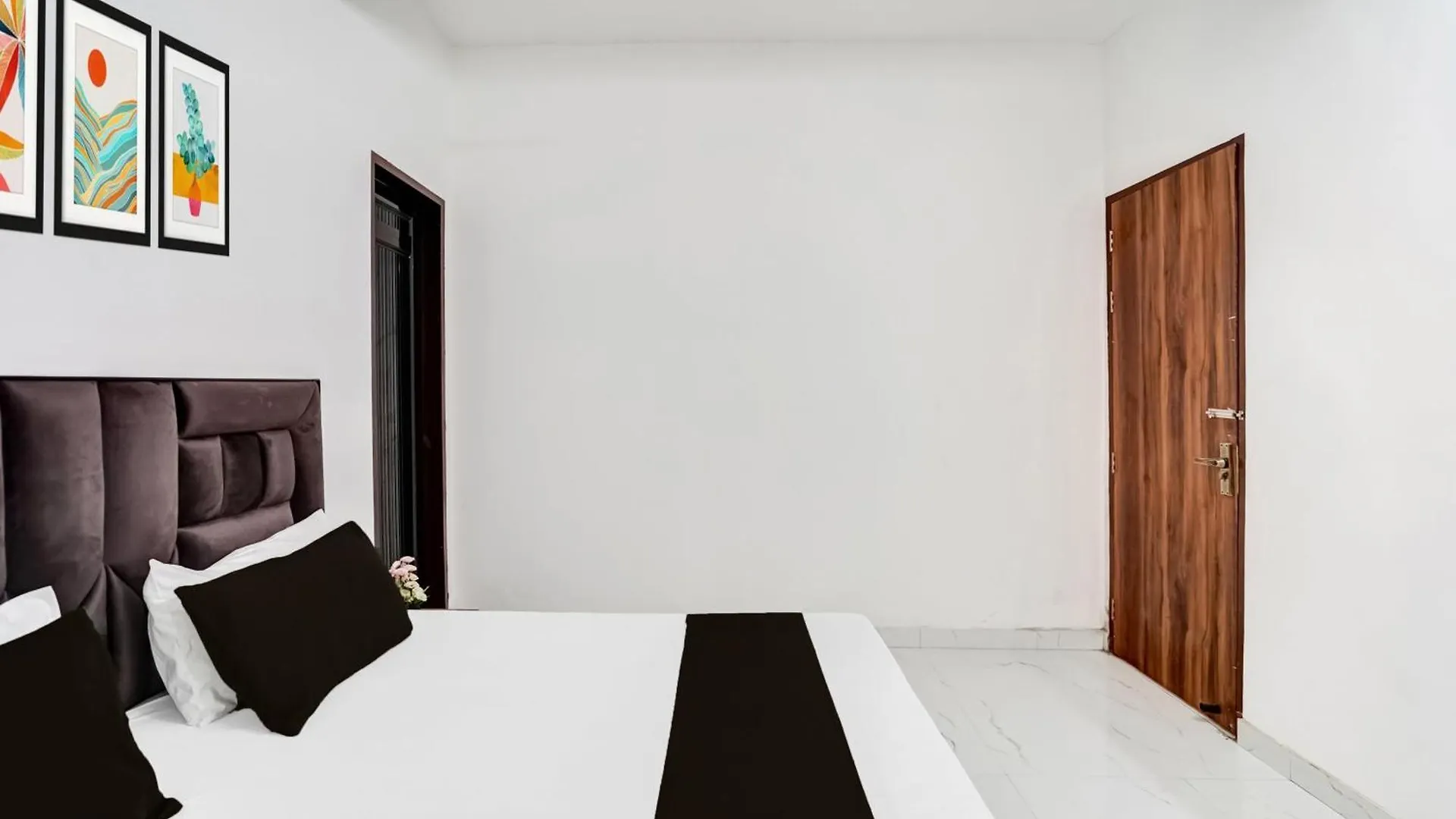 Super Hotel O Burari New Delhi
