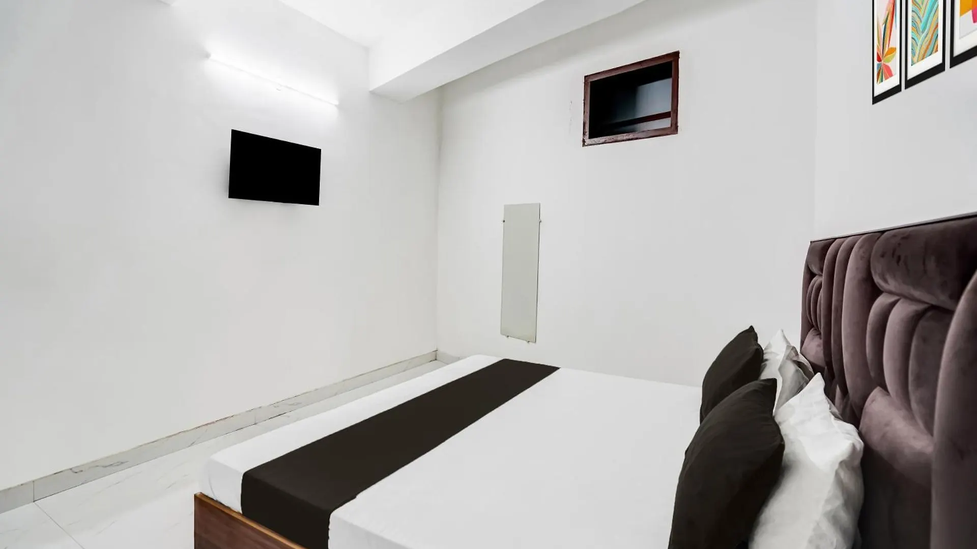 Super Hotel O Burari New Delhi  Delhi (National Capital Territory of India)