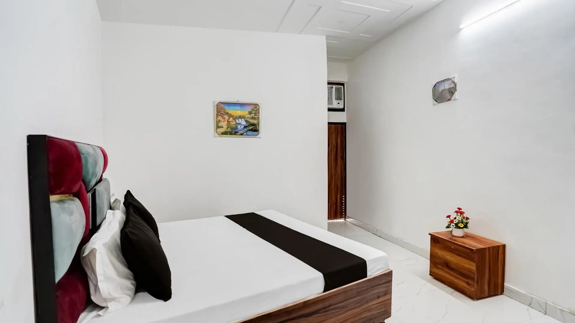 ***  Super Hotel O Burari New Delhi India